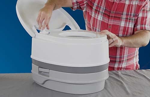 Camco 41545 Portable Toilet Camco 41545 Portable Toilet