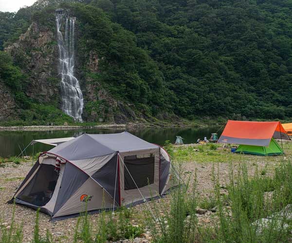 How Much Are Large Tents?