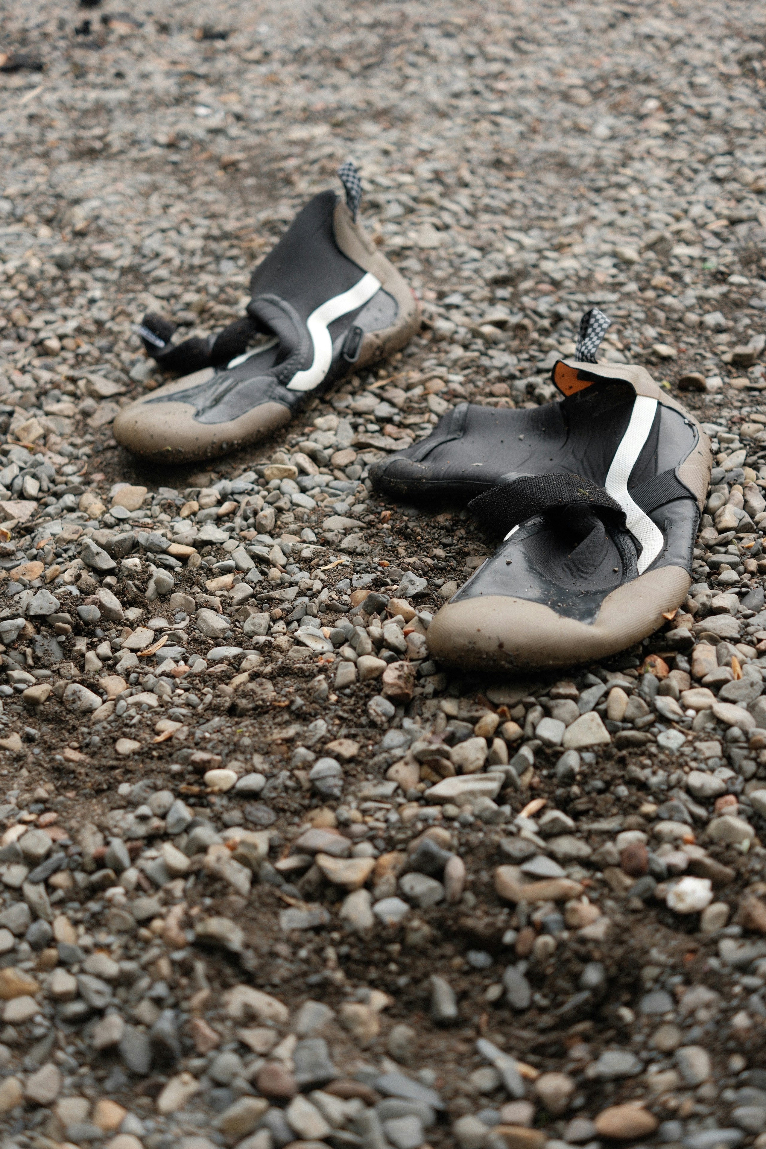Buying Guide For The 9 Best Shoes For Kayaking